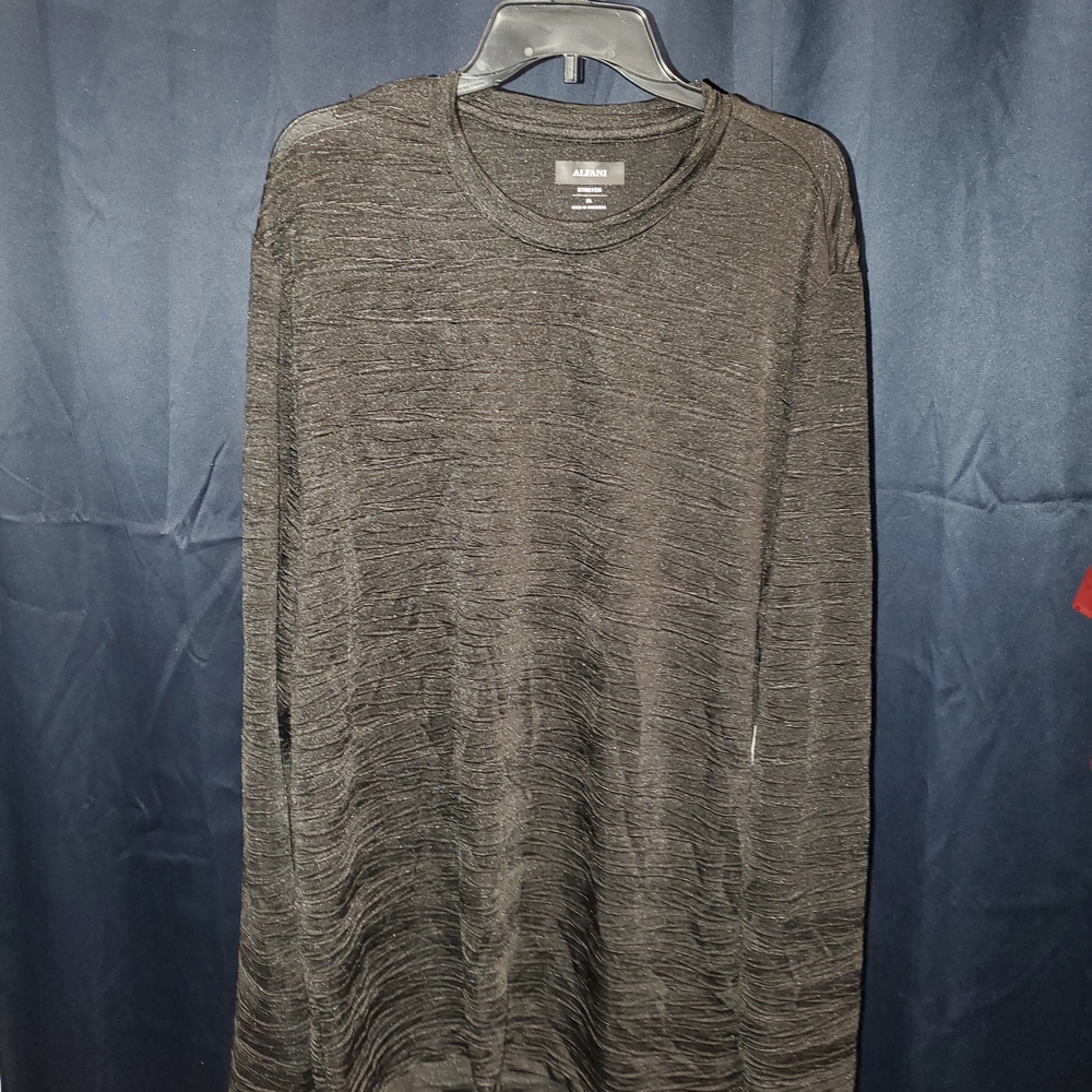 Alfani Women's Black Long Sleeve Tee